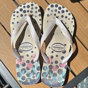 Havaianas Floral and Polka Dot Flip Flops